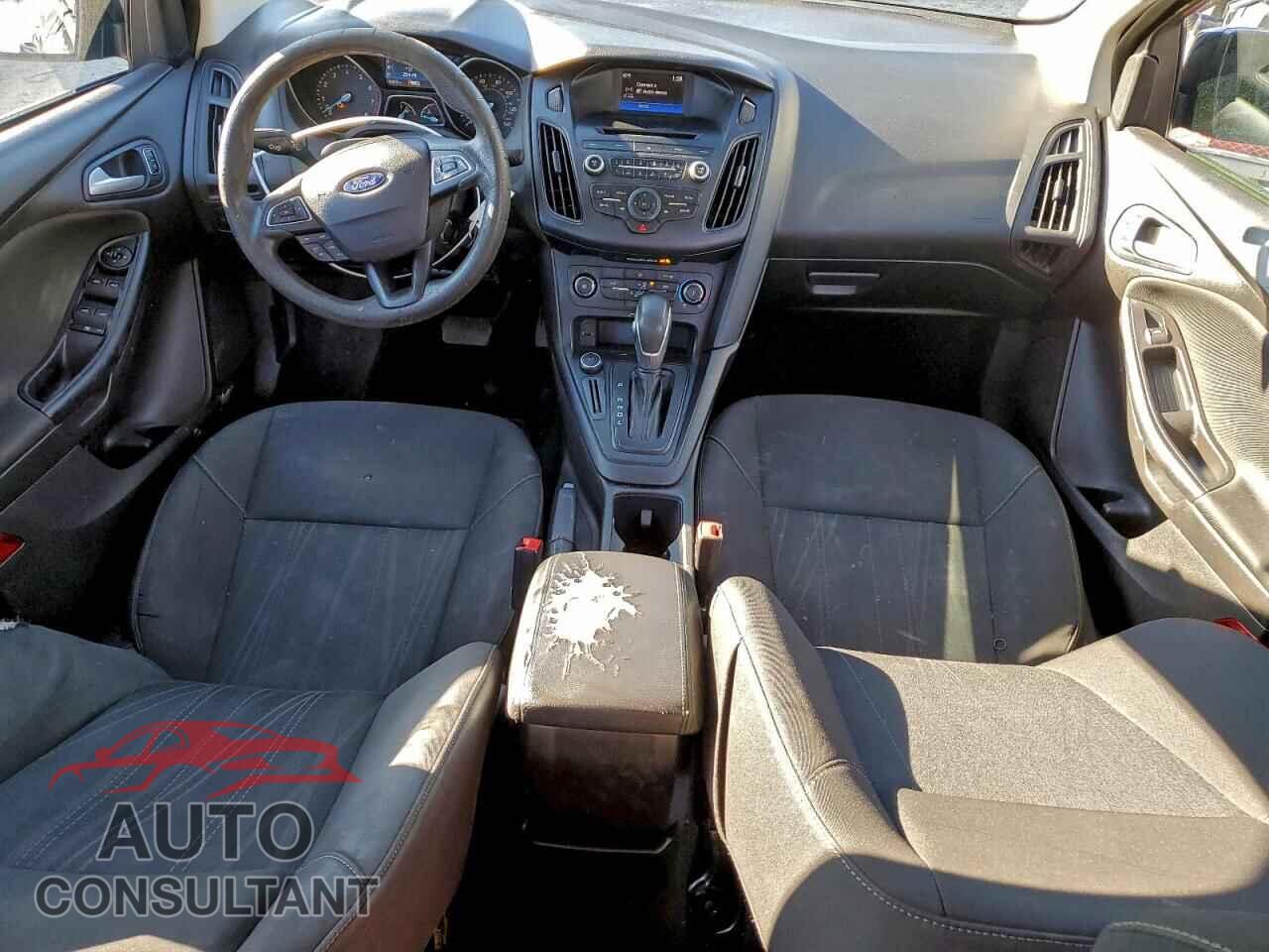 FORD FOCUS 2017 - 1FADP3F24HL261669