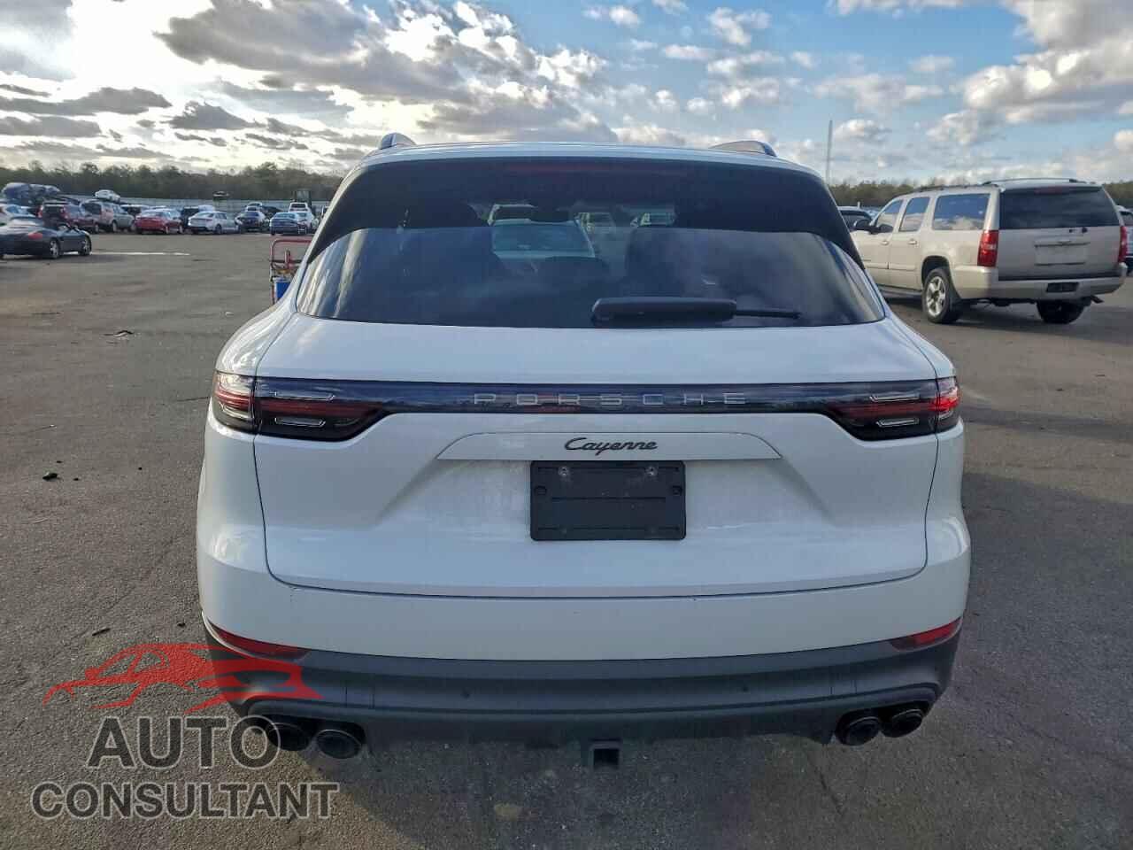 PORSCHE CAYENNE 2022 - WP1AA2AY0NDA07014