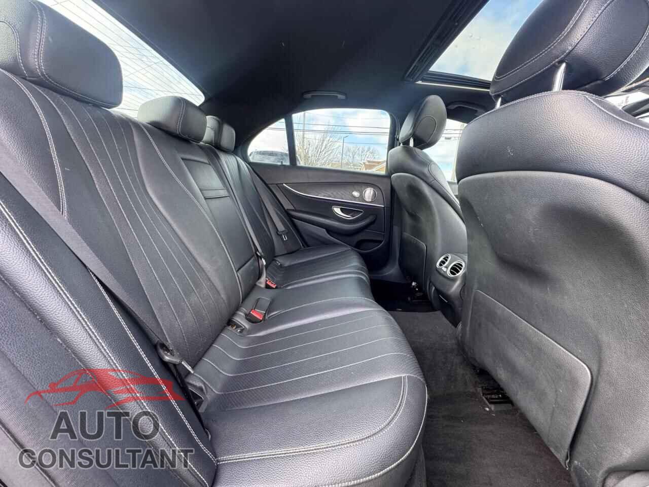MERCEDES-BENZ E-CLASS 2017 - WDDZF4KB1HA096924