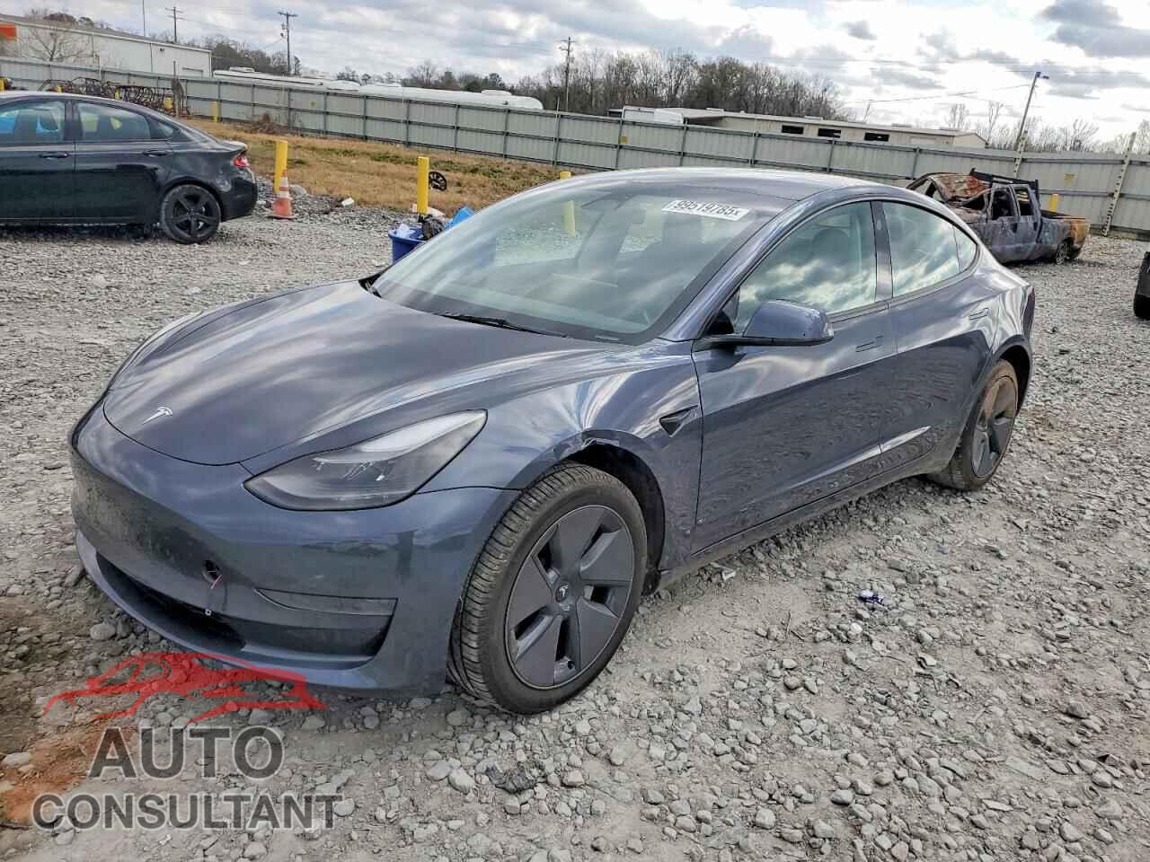 TESLA MODEL 3 2023 - 5YJ3E1EAXPF565602
