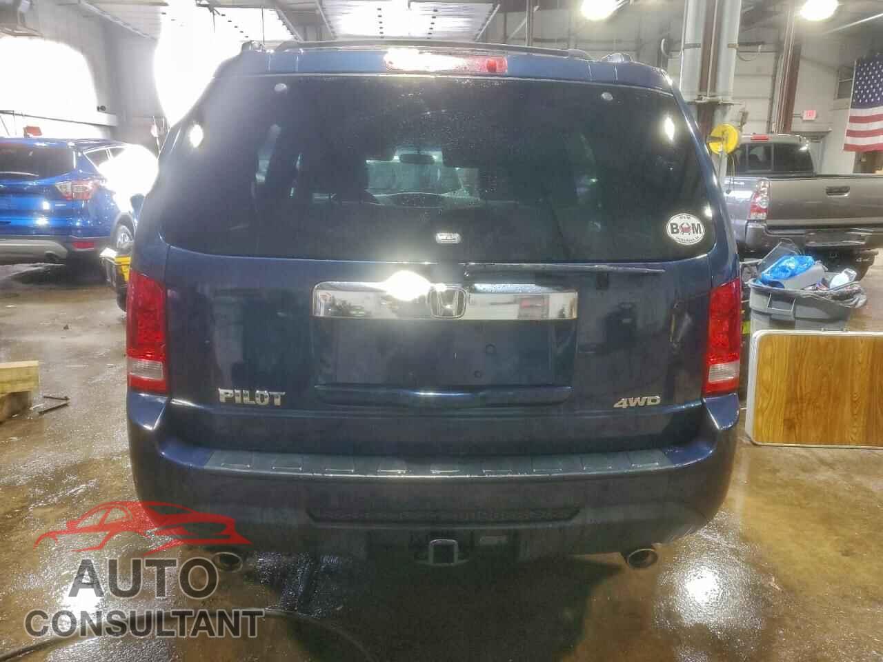 HONDA PILOT 2012 - 5FNYF4H48CB046181