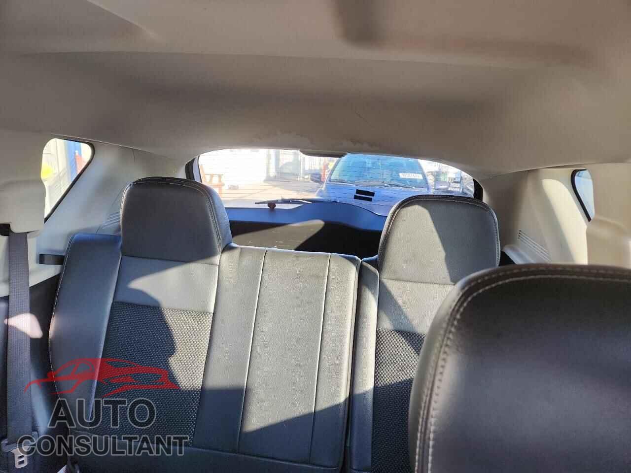 JEEP COMPASS 2014 - 1C4NJCBA4ED886852