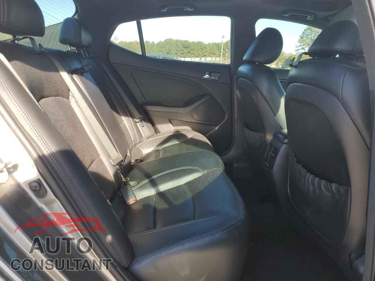 KIA OPTIMA 2013 - 5XXGR4A67DG215085
