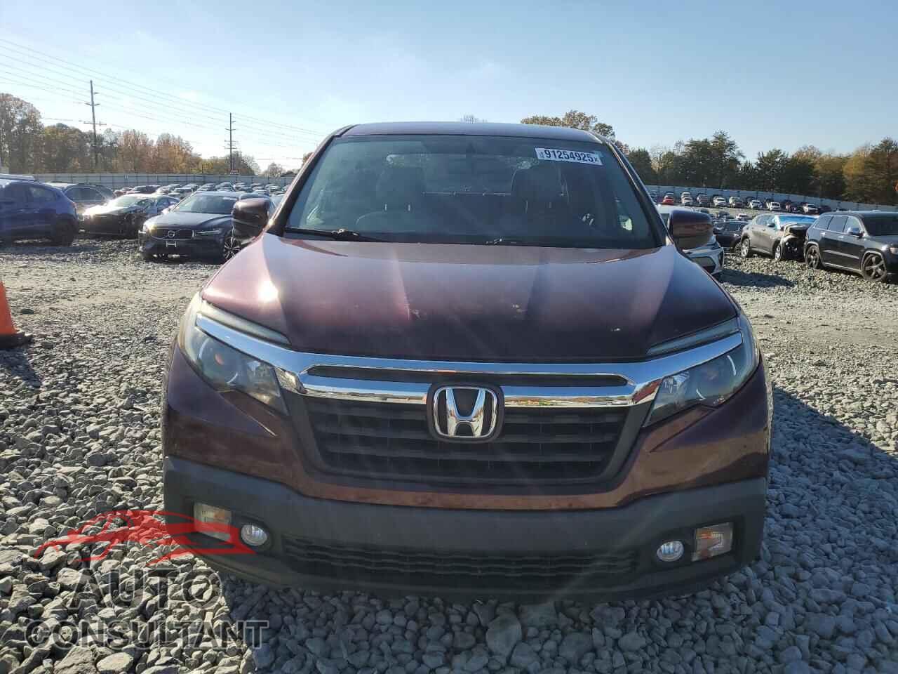 HONDA RIDGELINE 2017 - 5FPYK2F65HB011309