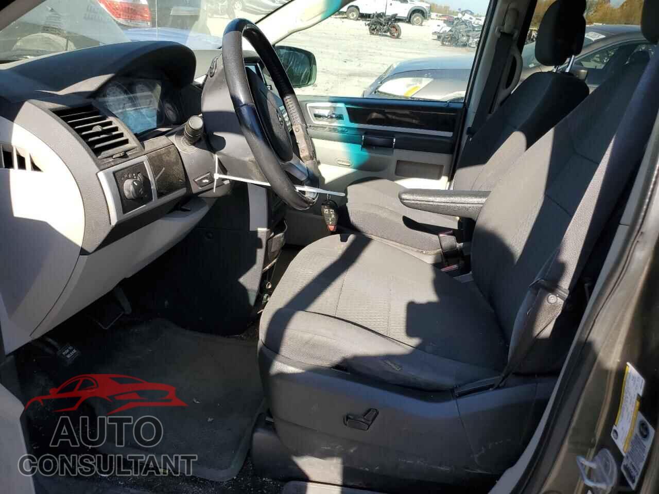 DODGE CARAVAN 2010 - 2D4RN5D16AR317025