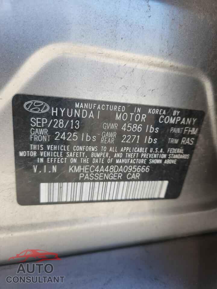 HYUNDAI SONATA 2013 - KMHEC4A48DA095666