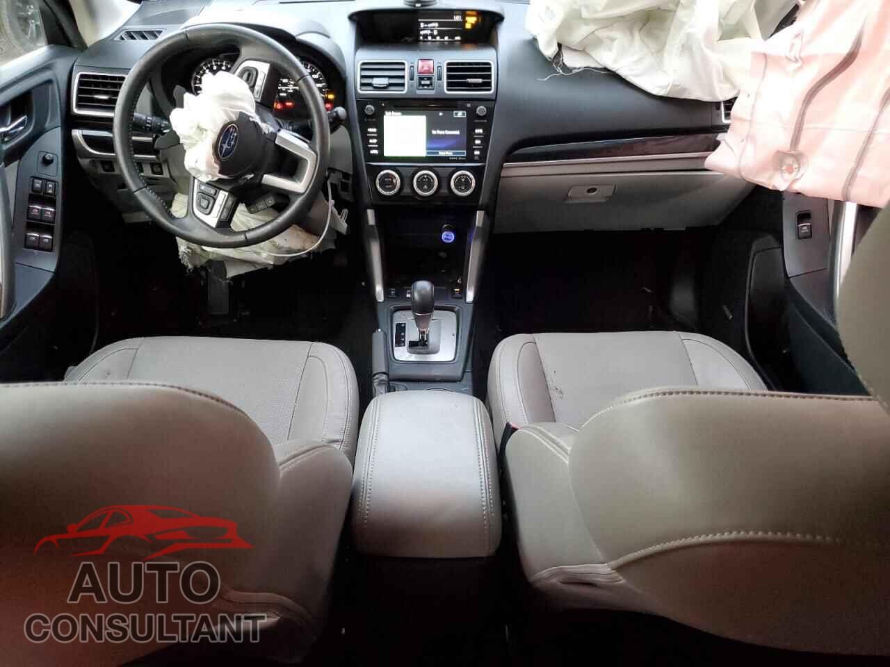 SUBARU FORESTER 2017 - JF2SJARC0HH543758
