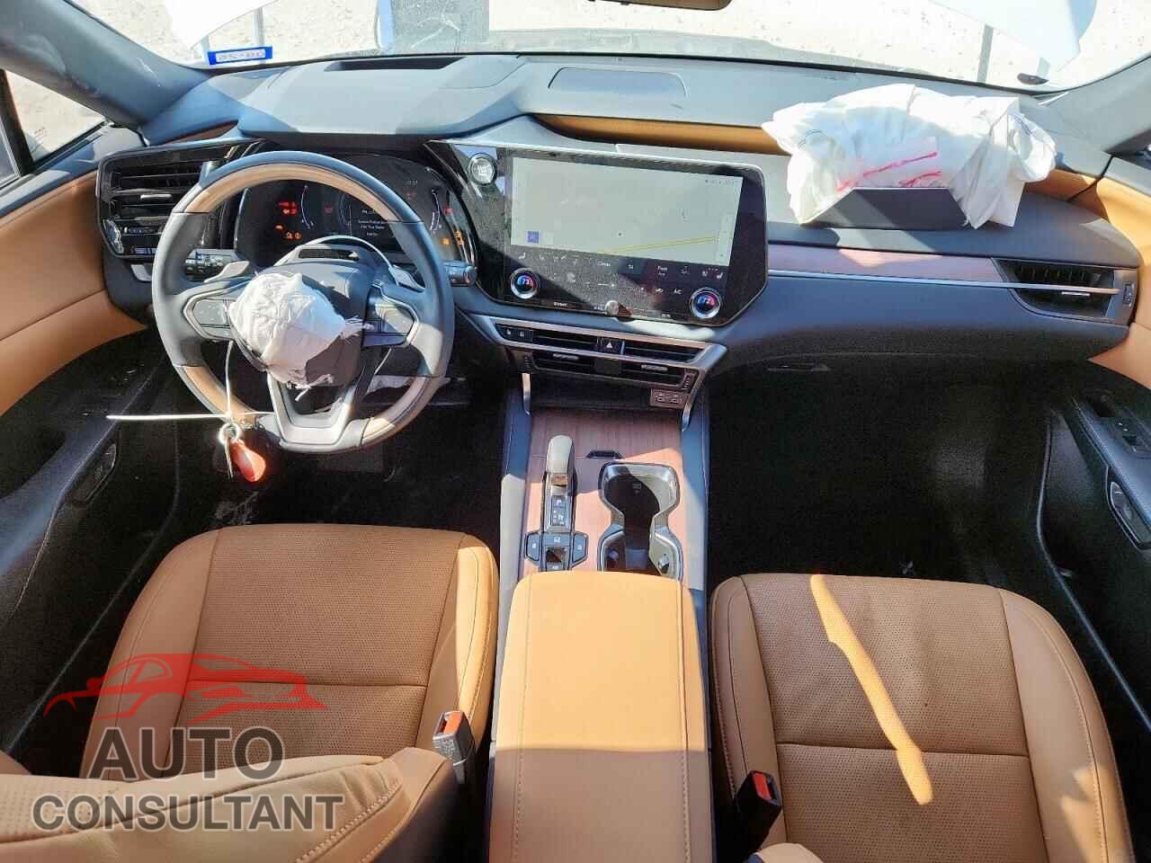 LEXUS RX350 2023 - 2T2BAMBA1PC022037