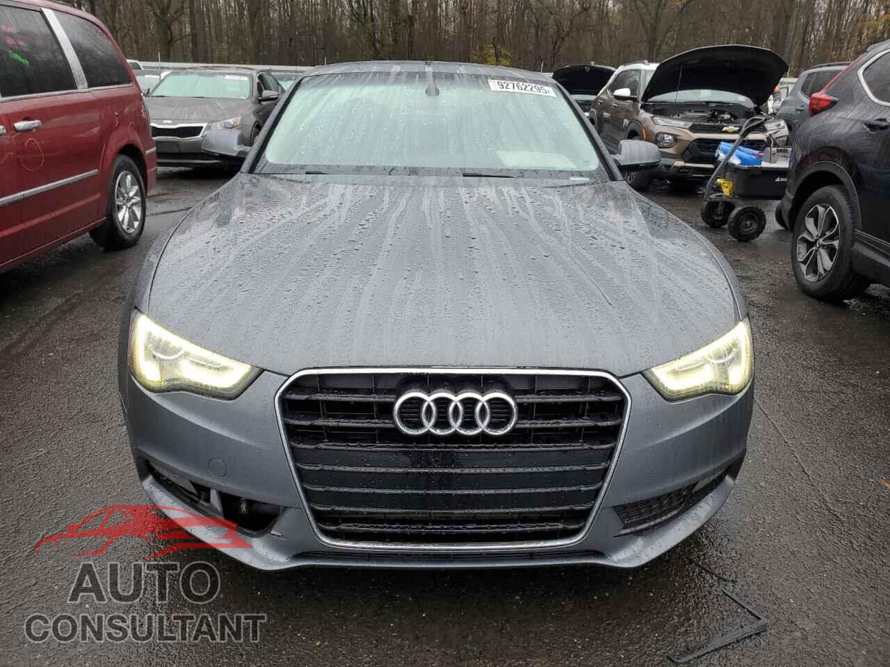 AUDI A5 2014 - WAUGFAFR8EA024750