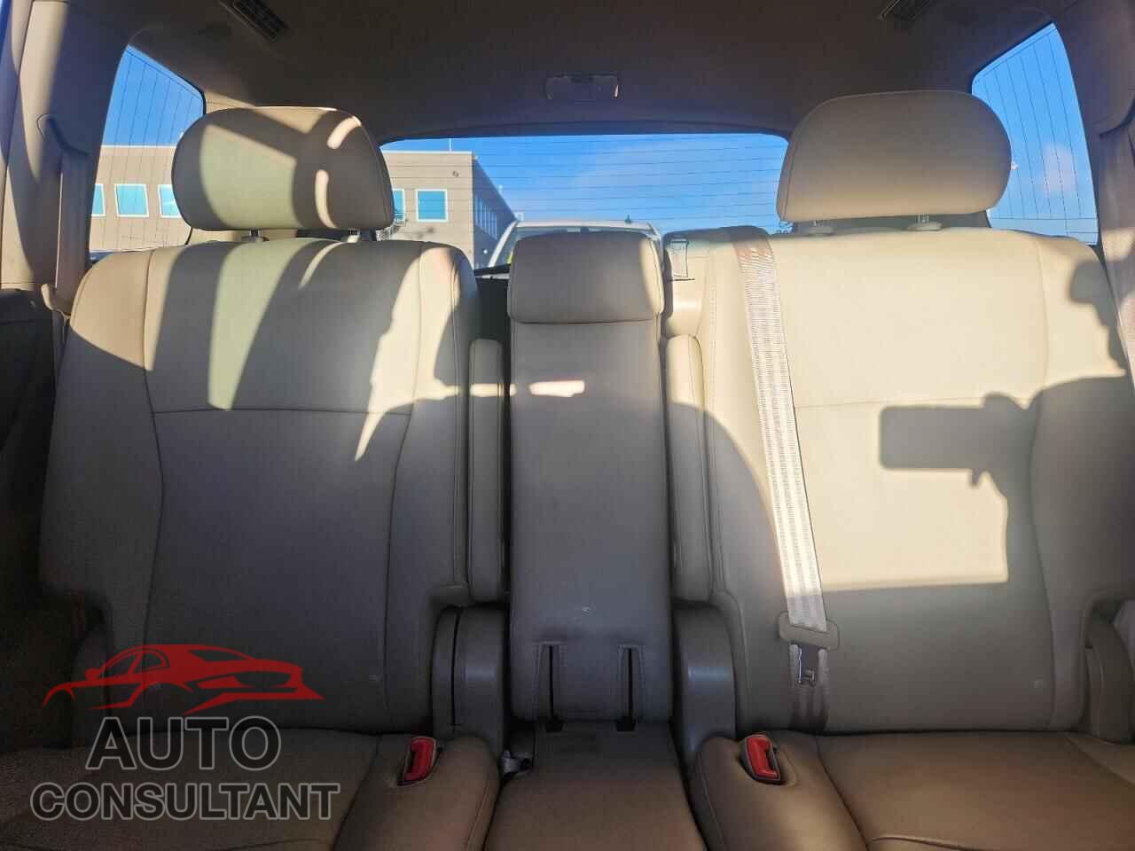 TOYOTA HIGHLANDER 2013 - 5TDBK3EH8DS268266