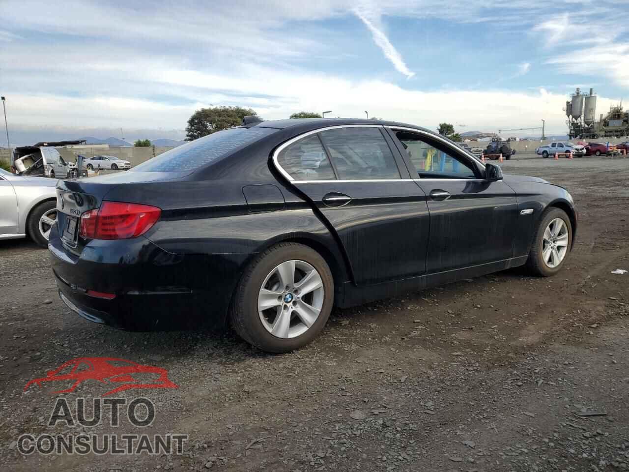 BMW 5 SERIES 2011 - WBAFR1C53BDS36860