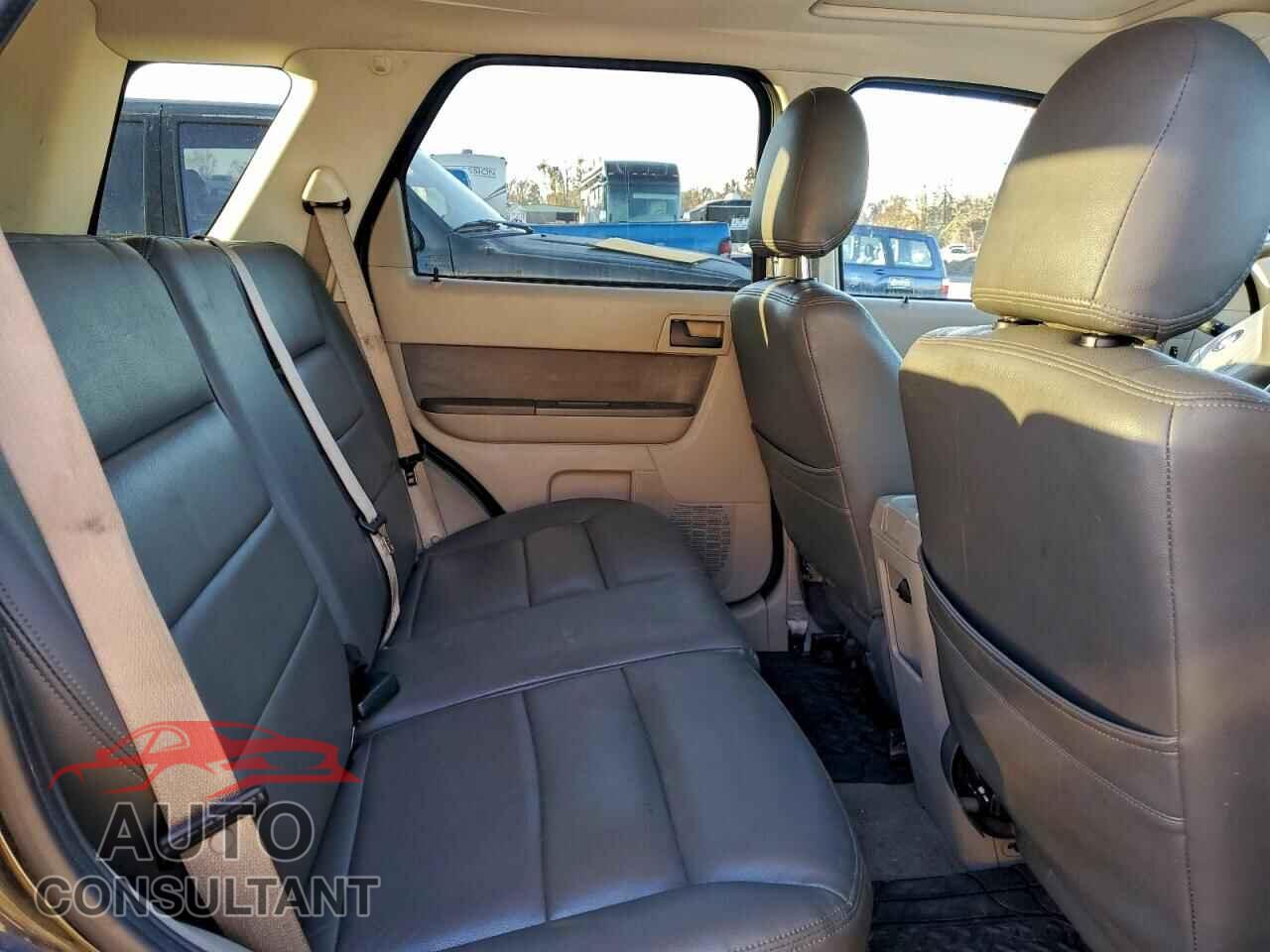 FORD ESCAPE 2009 - 1FMCU49379KD01710