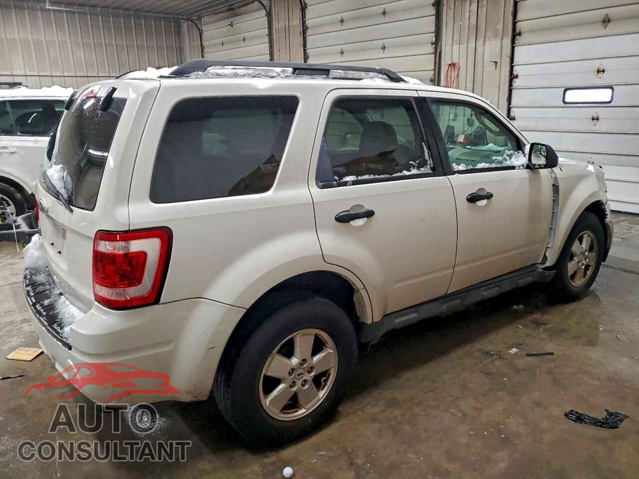 FORD ESCAPE 2012 - 1FMCU9D73CKB39301