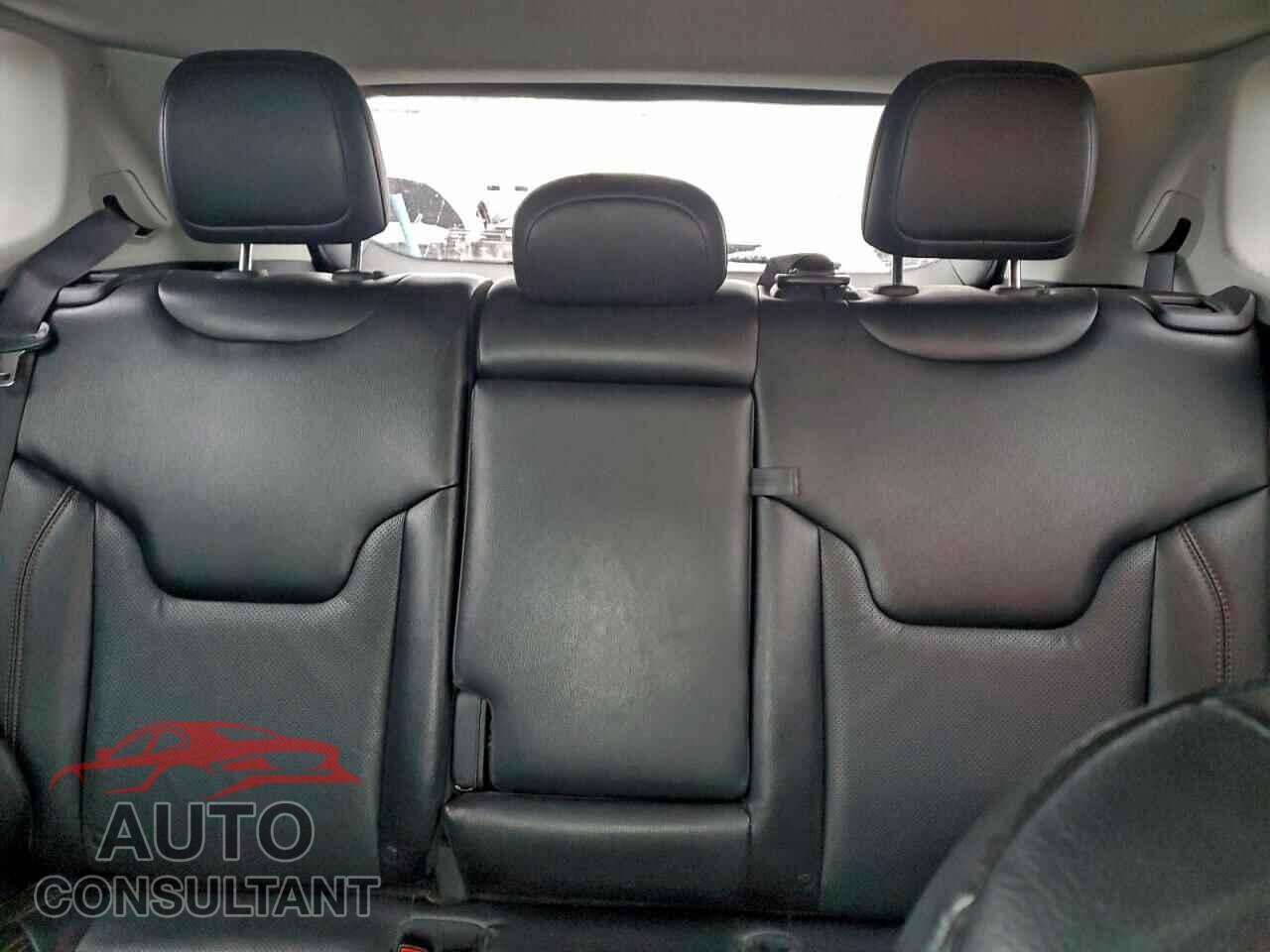 JEEP COMPASS 2021 - 3C4NJDCB8MT561434