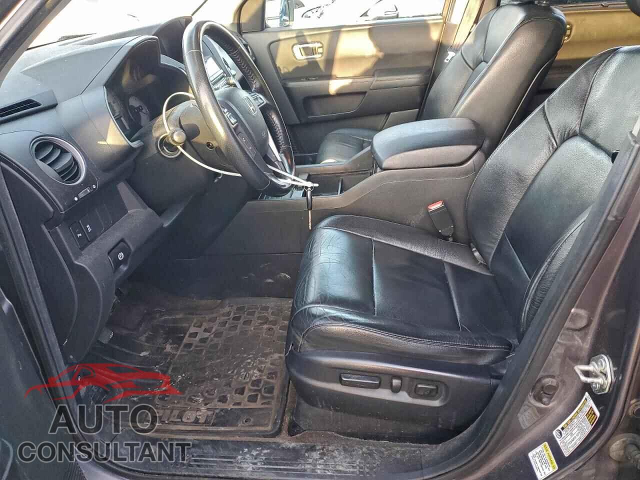 HONDA PILOT 2014 - 5FNYF4H92EB003731