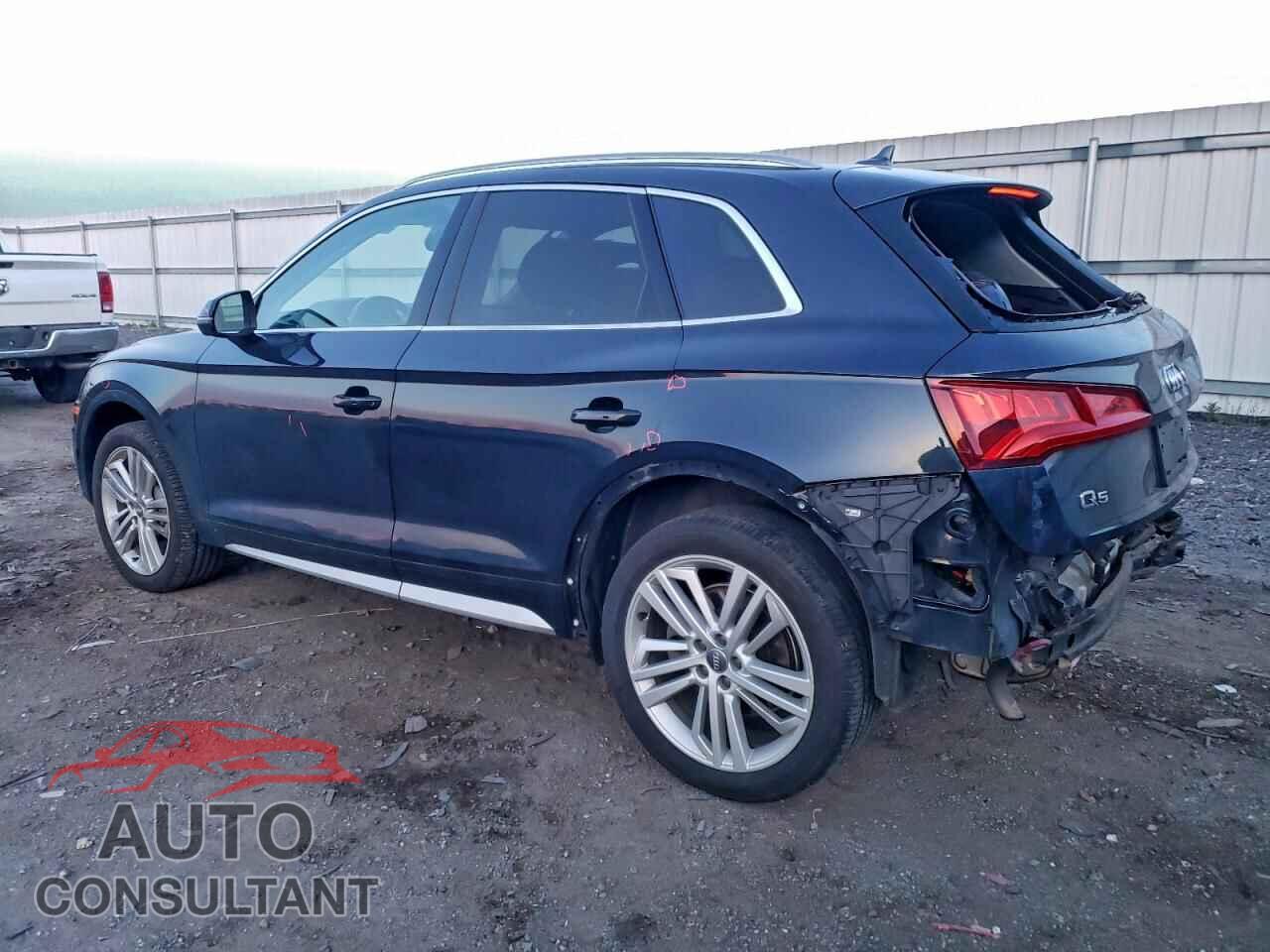 AUDI Q5 2018 - WA1BNAFY3J2109596