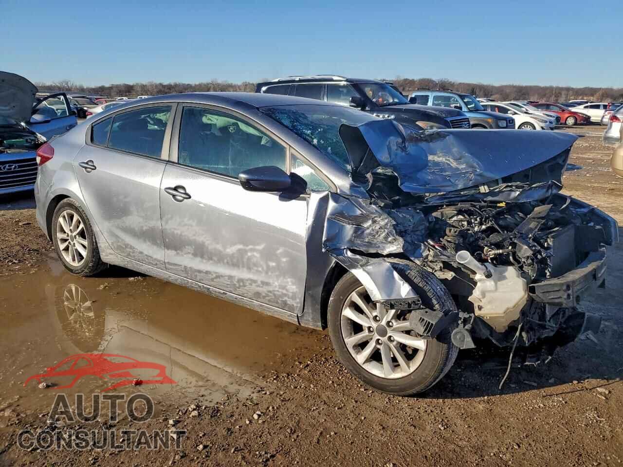 KIA FORTE 2017 - 3KPFL4A73HE158291