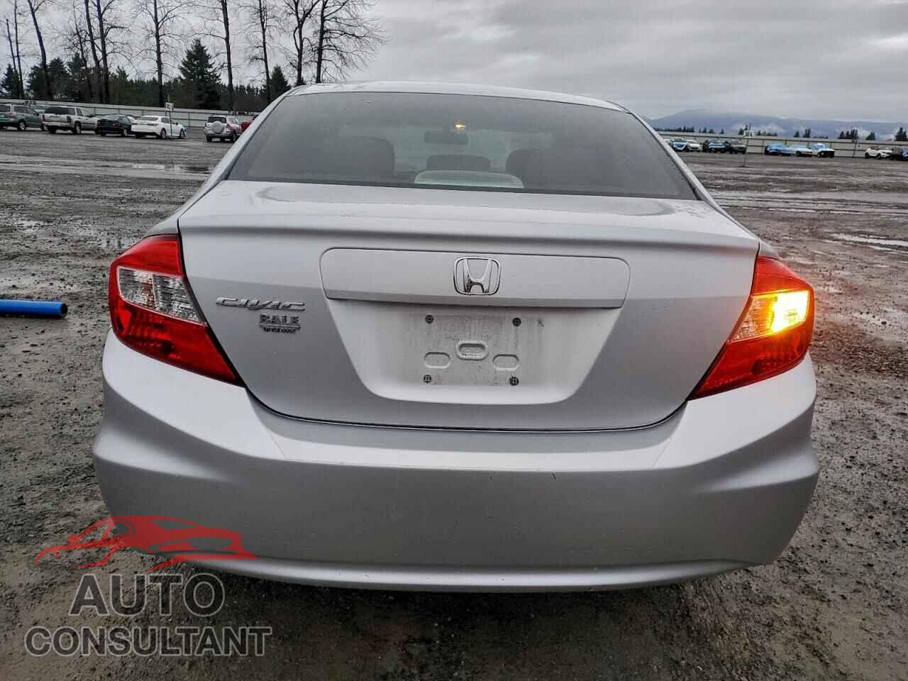 HONDA CIVIC 2012 - 2HGFB2F90CH566473