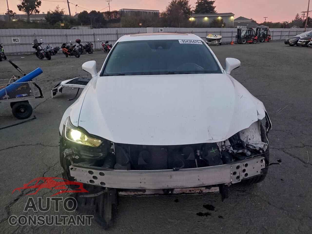 LEXUS IS 2017 - JTHBA1D22H5045722