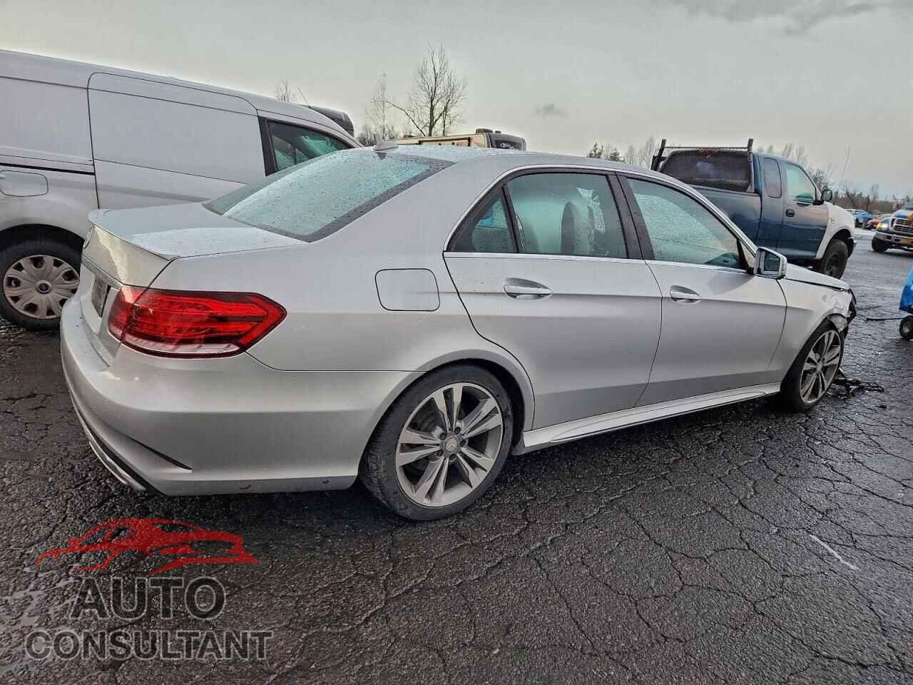 MERCEDES-BENZ E-CLASS 2015 - WDDHF5KBXFB102017