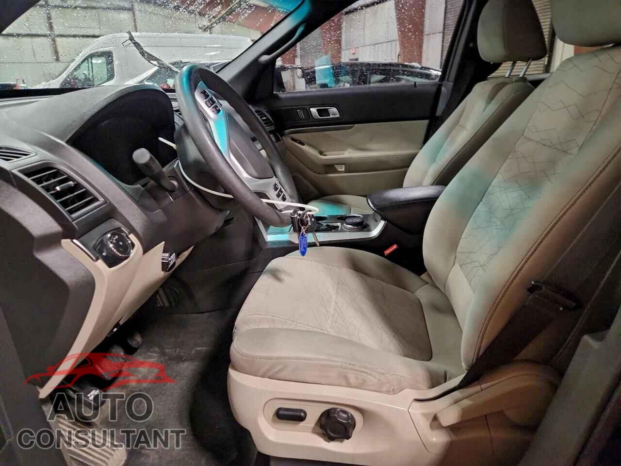FORD EXPLORER 2011 - 1FMHK8B84BGA29408