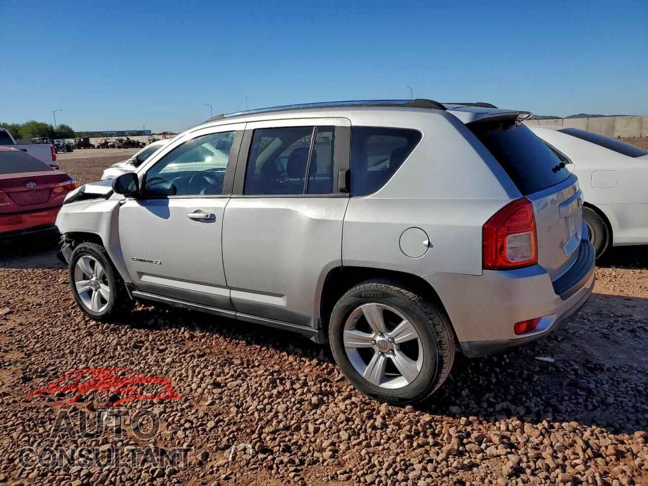 JEEP COMPASS 2011 - 1J4NT1FB3BD228124
