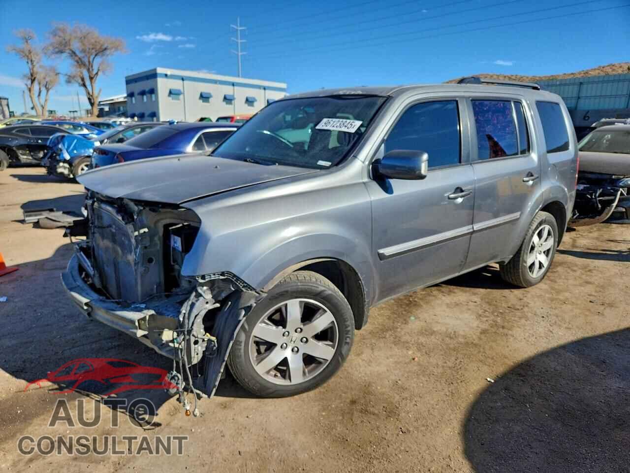 HONDA PILOT 2013 - 5FNYF4H93DB030855