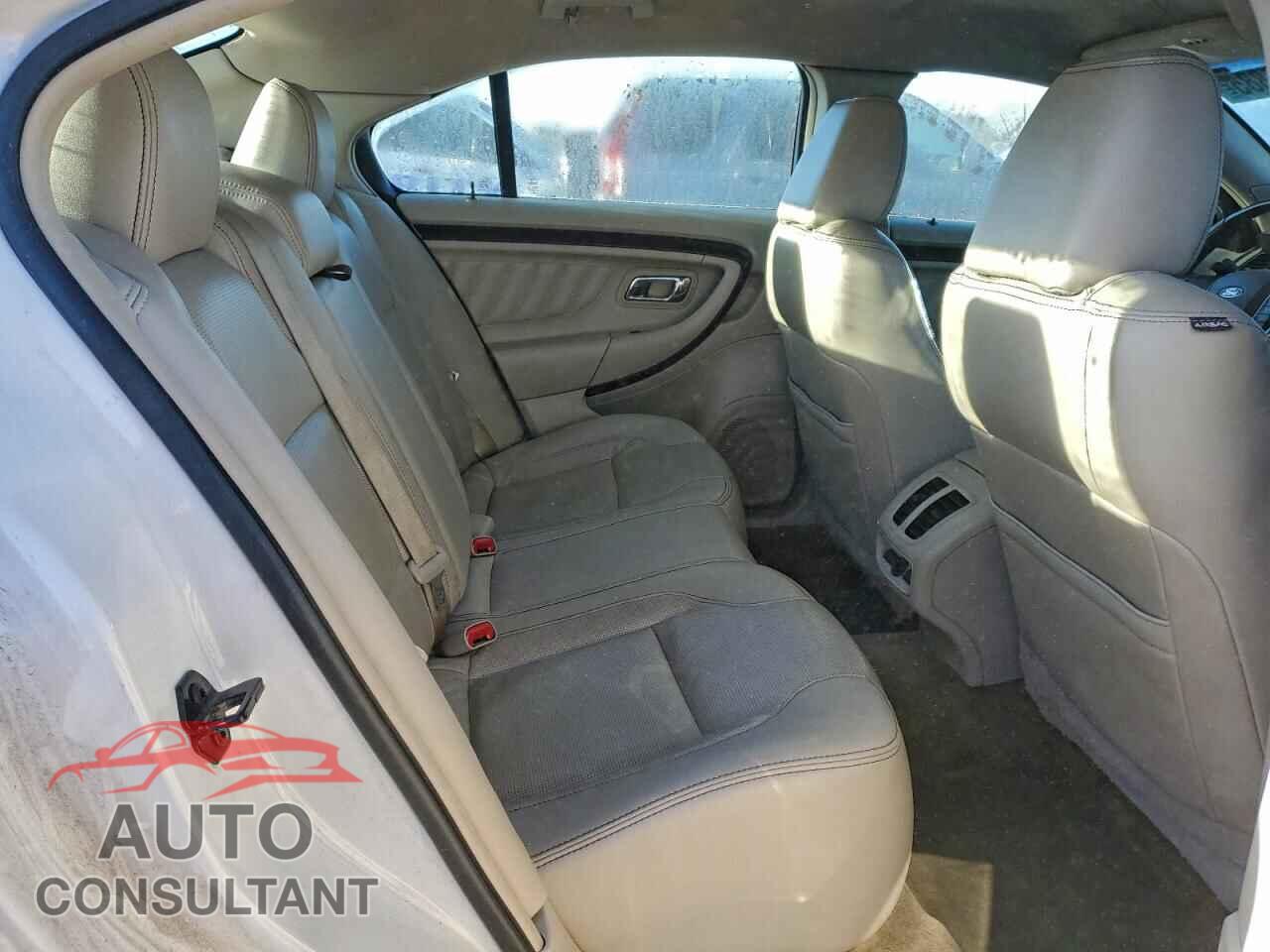 FORD TAURUS 2012 - 1FAHP2FW4CG108984