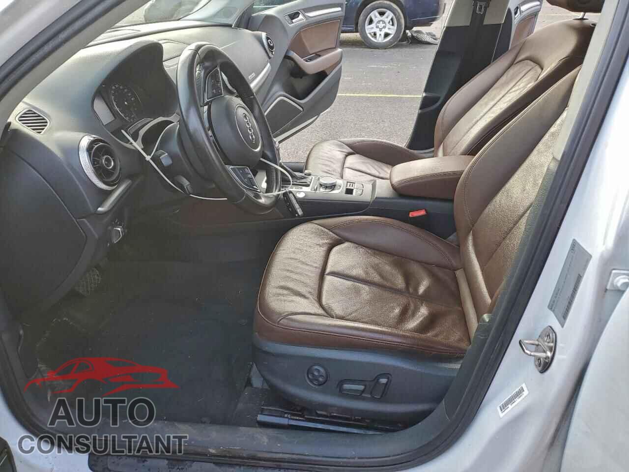 AUDI A3 2015 - WAUEFGFF2F1133559