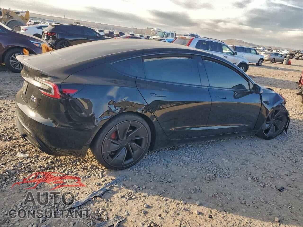 TESLA MODEL 3 2024 - 5YJ3E1ET5RF820919