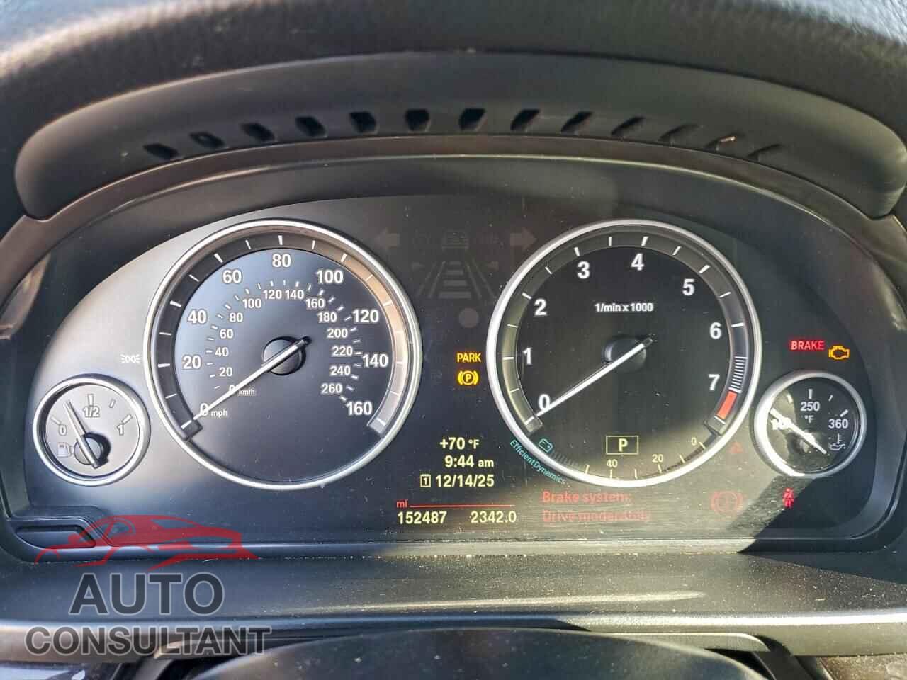 BMW 5 SERIES 2014 - WBA5A5C56ED511099