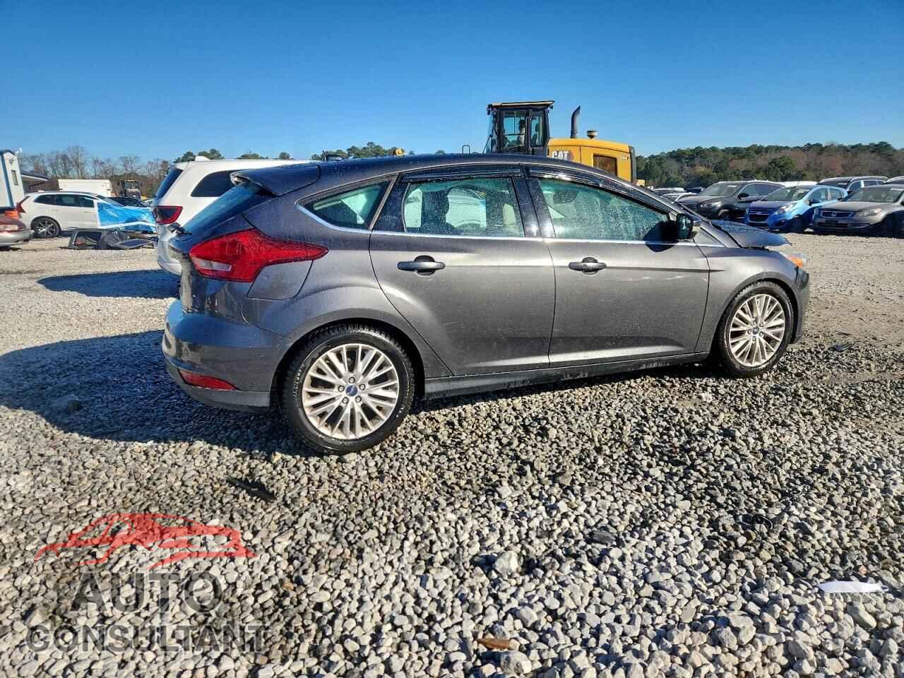 FORD FOCUS 2015 - 1FADP3N27FL386633