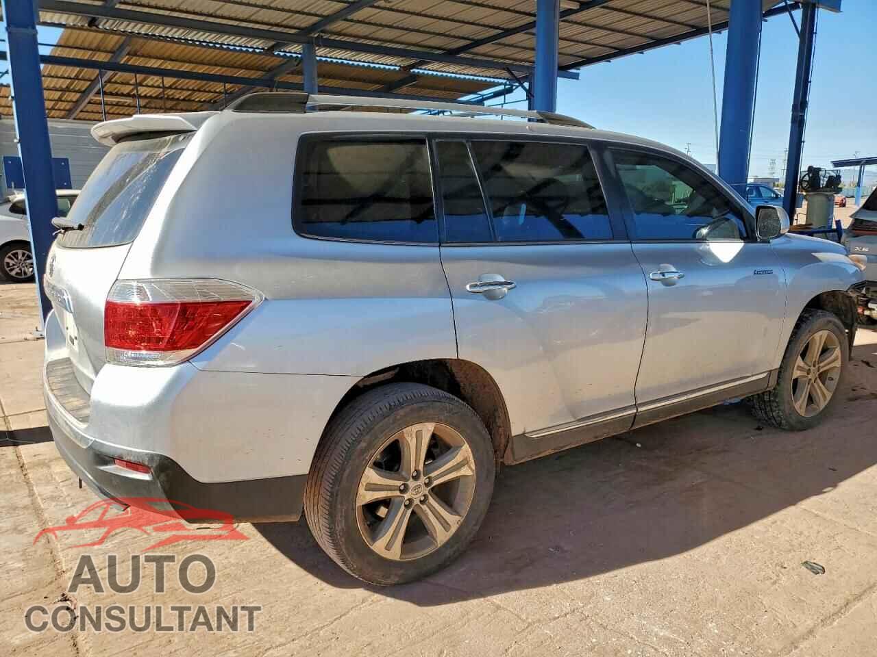 TOYOTA HIGHLANDER 2013 - 5TDYK3EH8DS141575