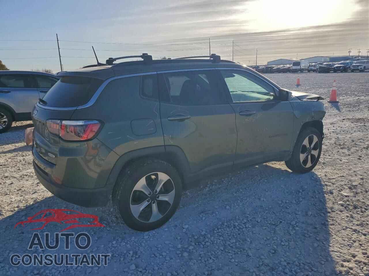 JEEP COMPASS 2018 - 3C4NJDBB1JT201421
