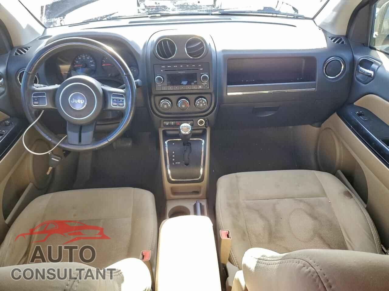JEEP COMPASS 2011 - 1J4NF1FB7BD173474