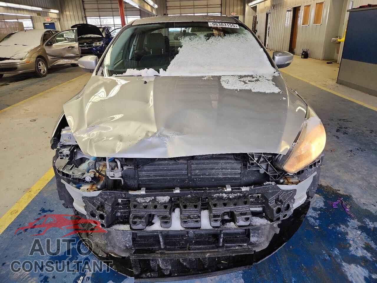 FORD FOCUS 2016 - 1FADP3F2XGL330749