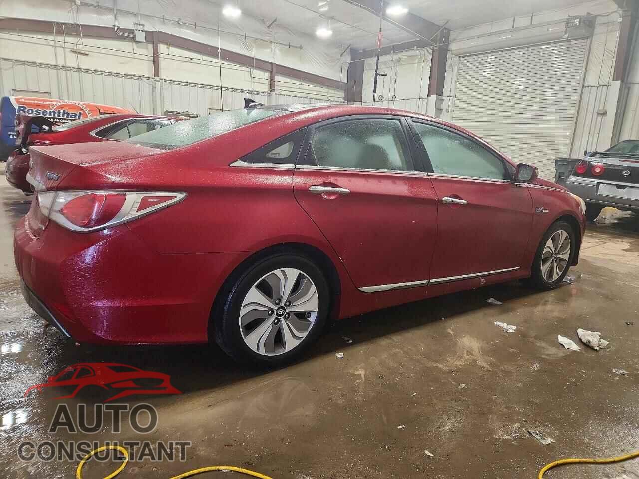 HYUNDAI SONATA 2013 - KMHEC4A4XDA080506