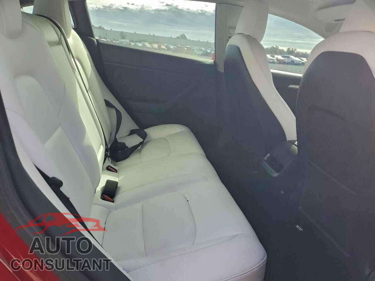 TESLA MODEL 3 2021 - 5YJ3E1EA1MF978259