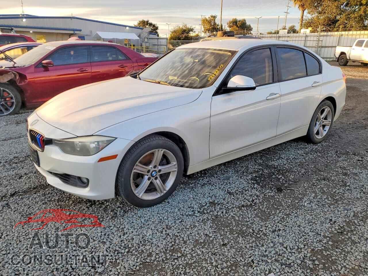 BMW 3 SERIES 2012 - WBA3A5C50CF343565