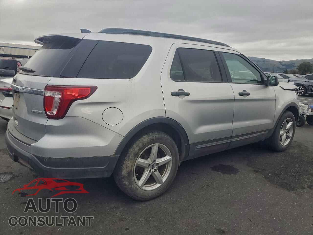 FORD EXPLORER 2018 - 1FM5K7BH8JGB11816
