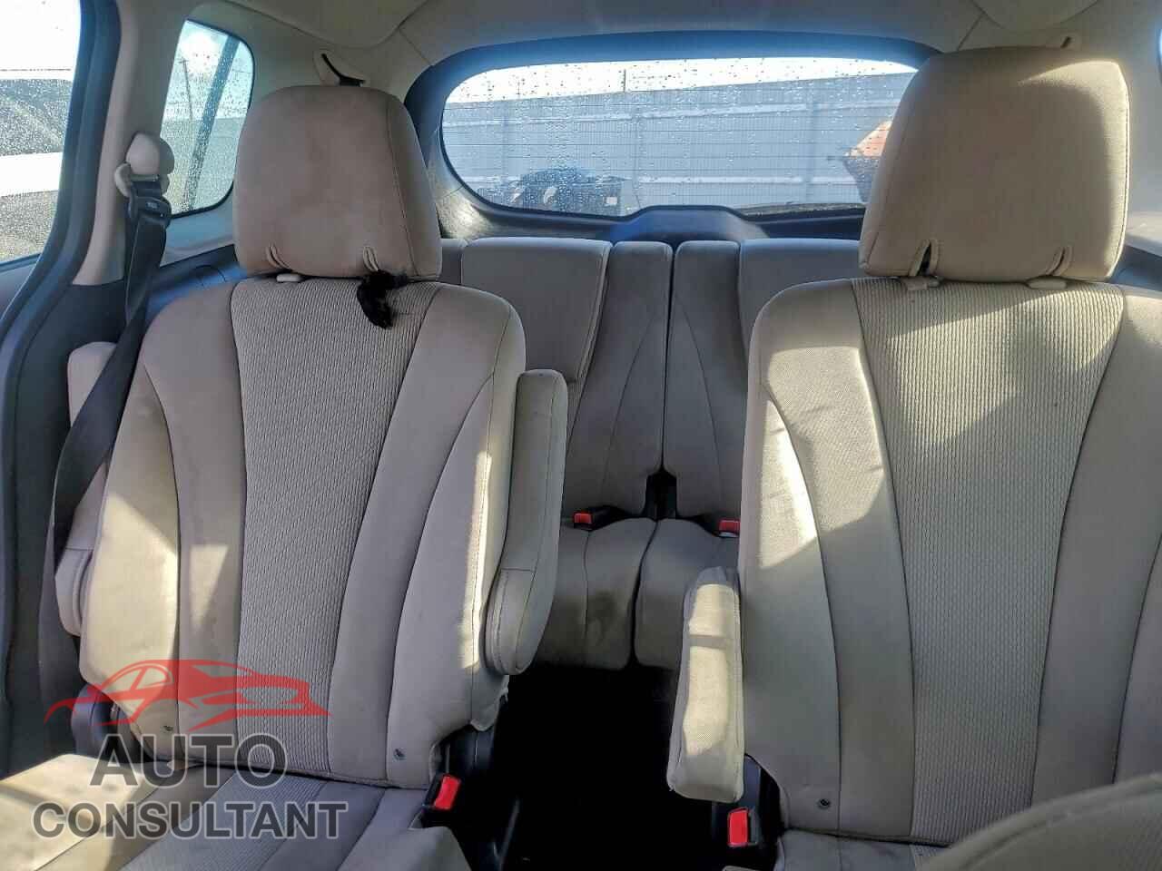 MAZDA 5 2015 - JM1CW2BL8F0186698