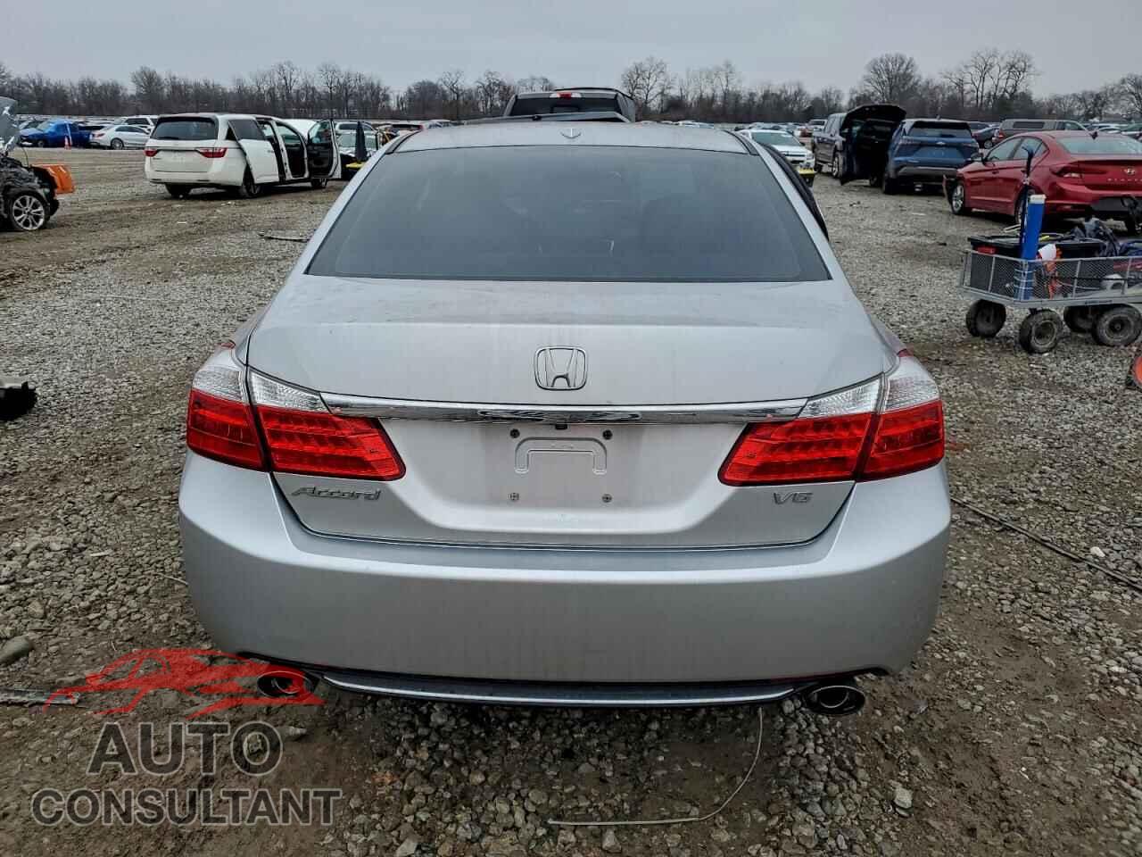 HONDA ACCORD 2015 - 1HGCR3F8XFA032802