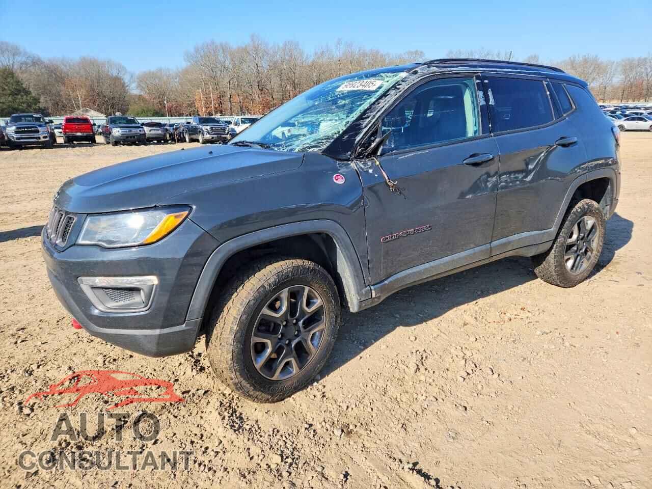 JEEP COMPASS 2018 - 3C4NJDDB7JT130030