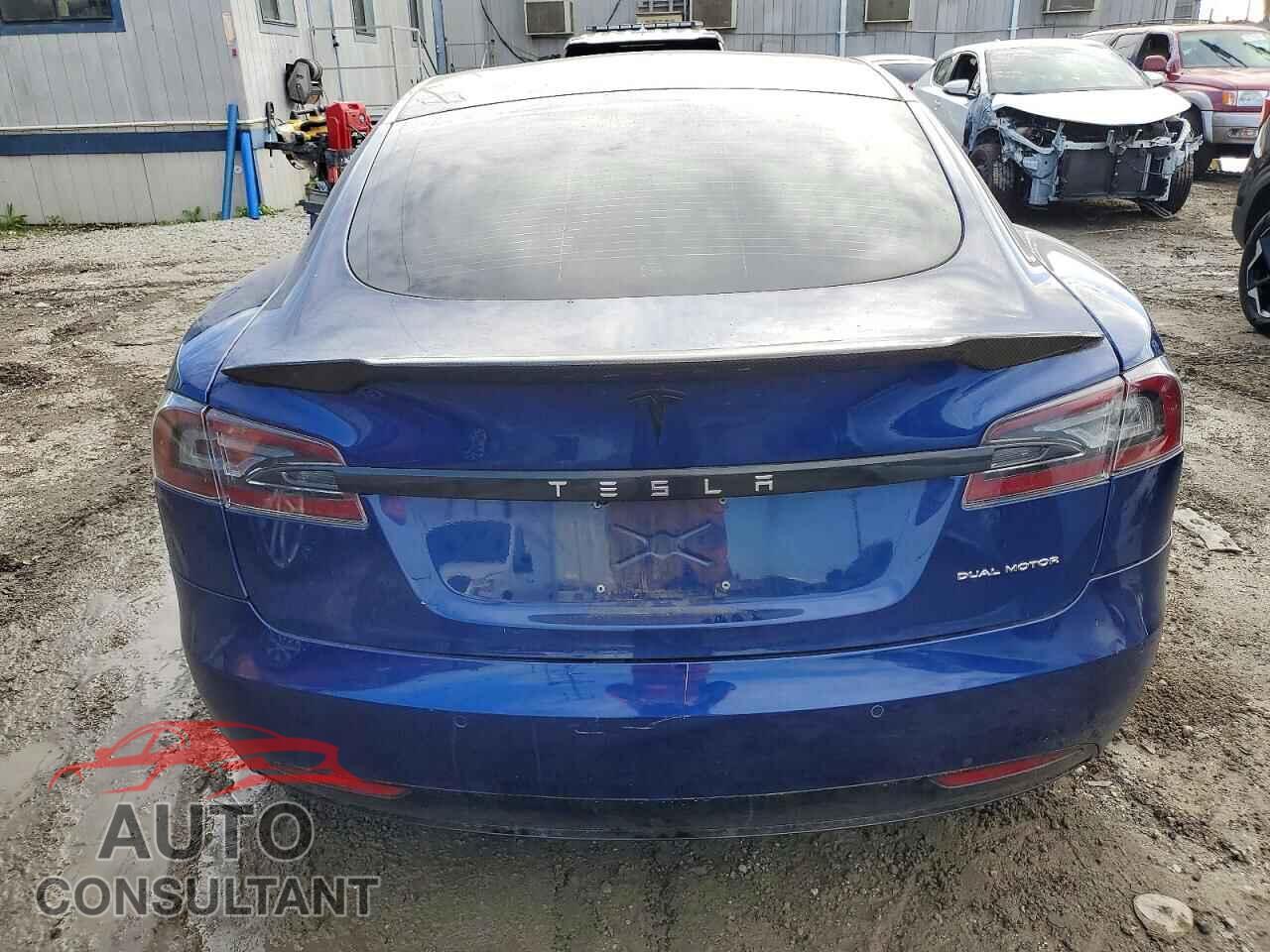TESLA MODEL S 2019 - 5YJSA1E2XKF335700