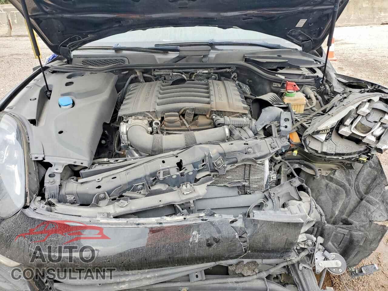 PORSCHE CAYENNE 2016 - WP1AA2A29GLA00440
