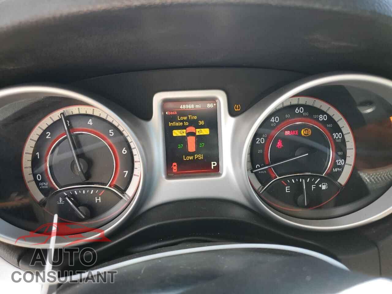 DODGE JOURNEY 2018 - 3C4PDCBG2JT511888