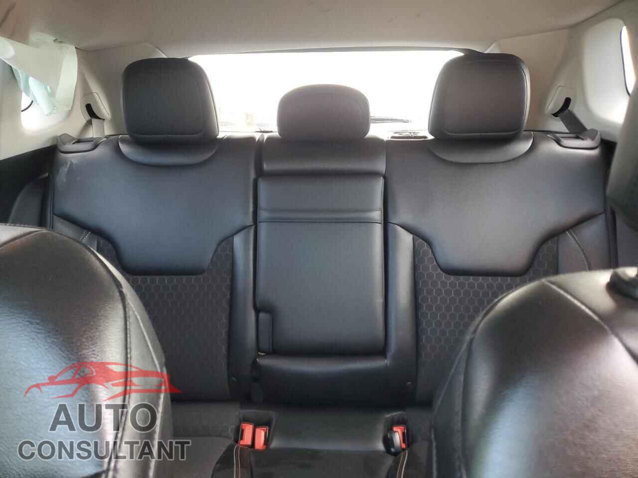 JEEP COMPASS 2018 - 3C4NJCBB6JT368917