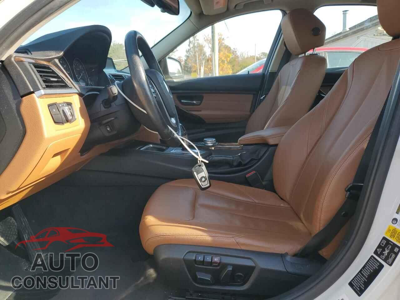BMW 3 SERIES 2015 - WBA3B5C55FF961479