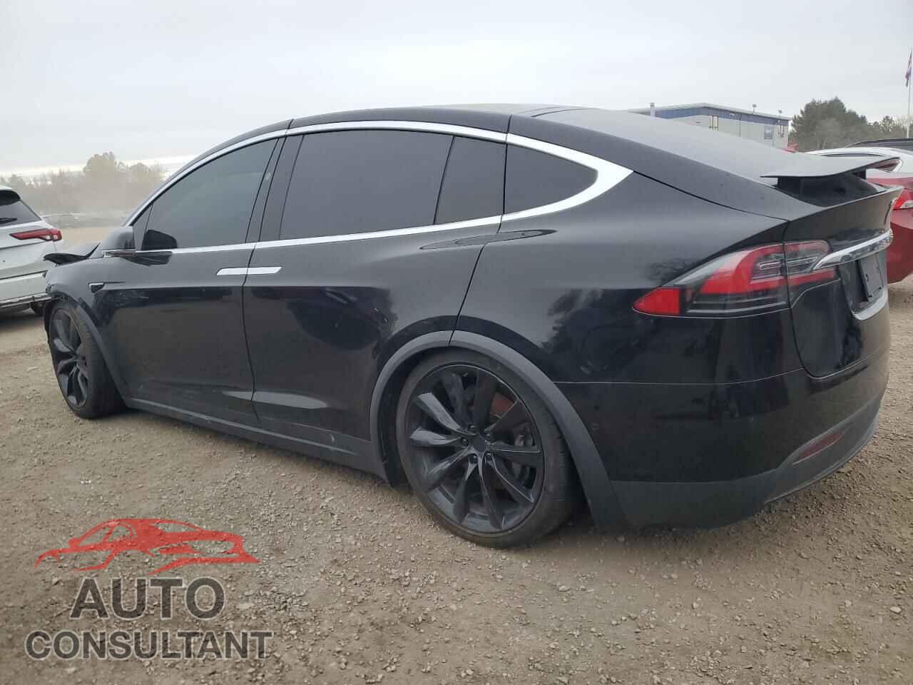 TESLA MODEL X 2017 - 5YJXCBE29HF041414