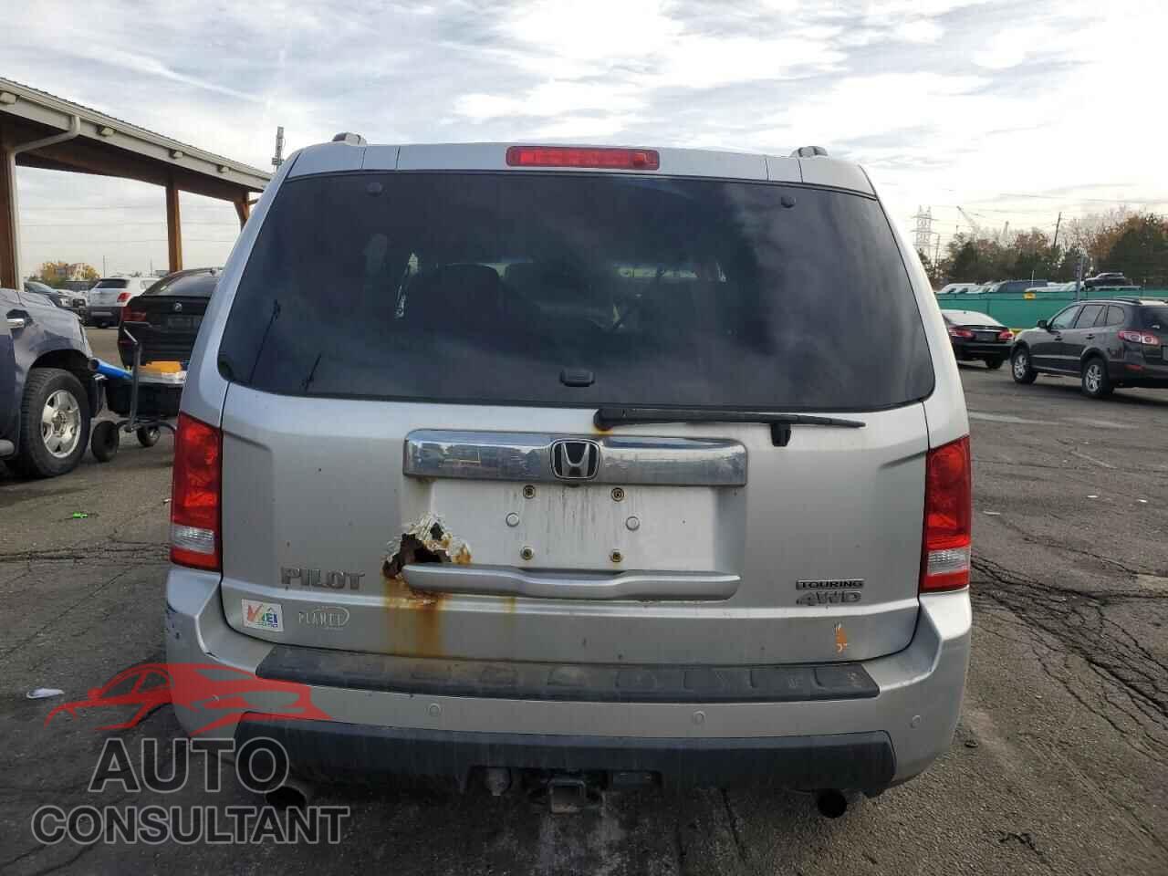 HONDA PILOT 2009 - 5FNYF48829B016640